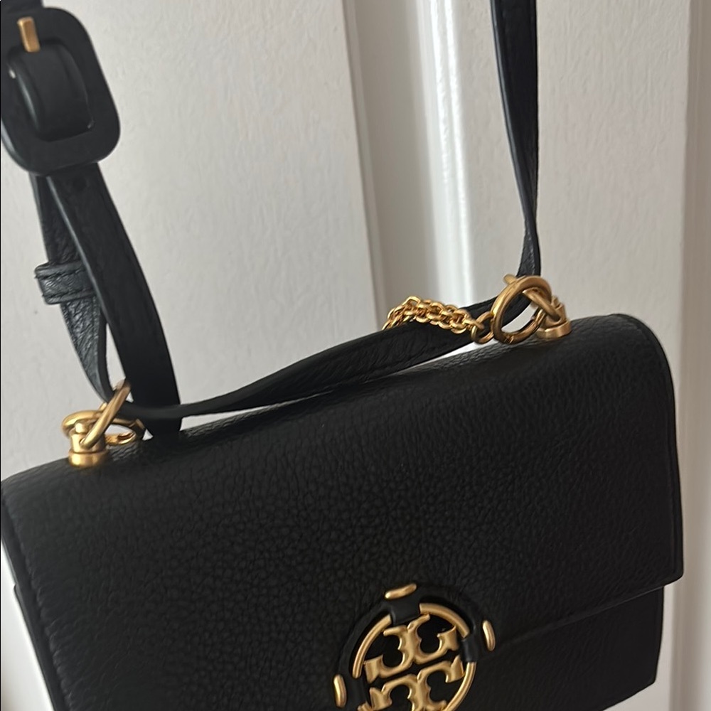 Tory Burch Black and Gold Crossbody Bag with Chain Strap - Picture 5 of 7